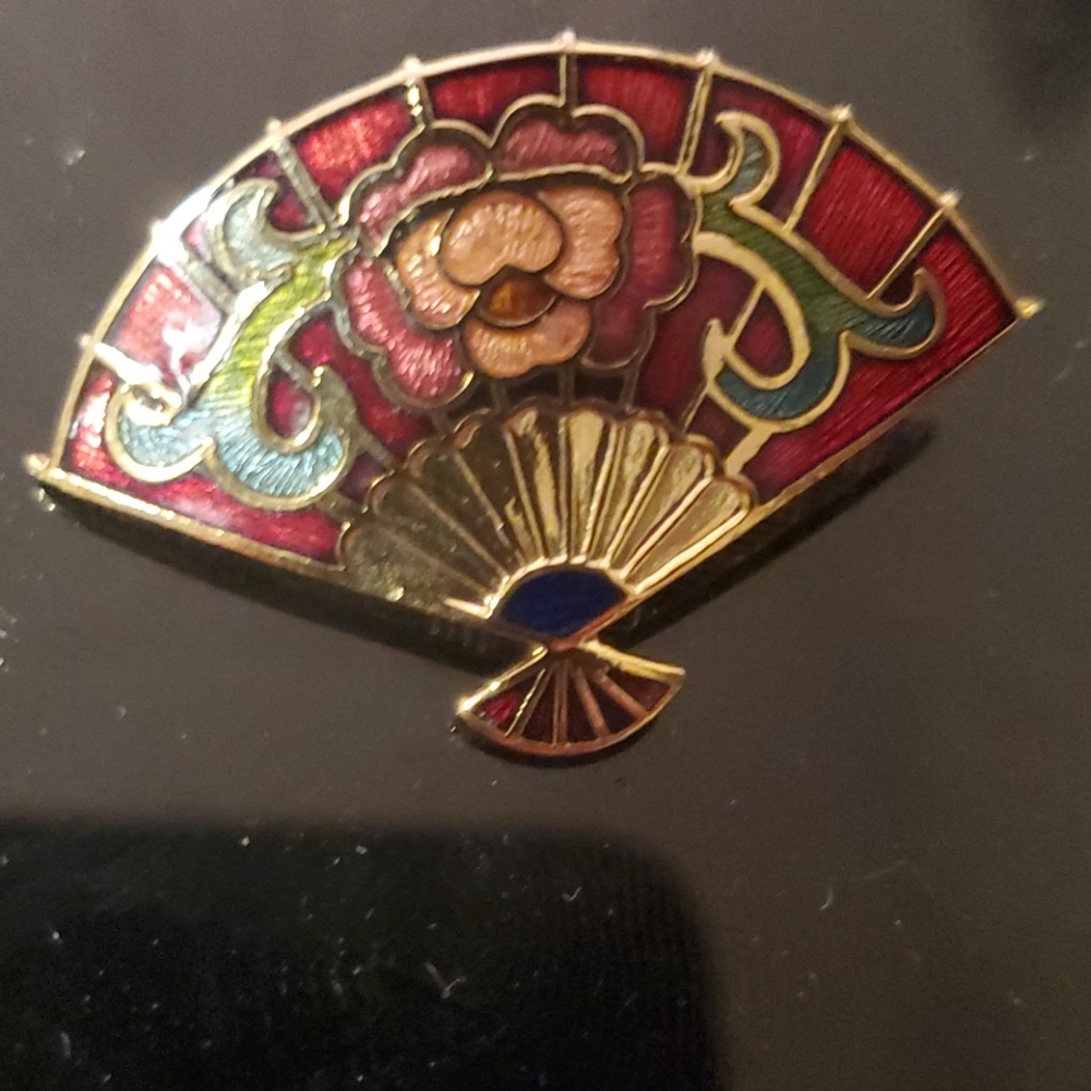 Japanese Rose 🌹Fan Brooch